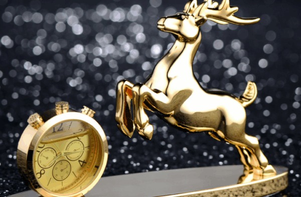 High-grade Car Perfume, Table-style Ornament, Creative Car Perfume Ornament, Wish You a Safe Journey. Price Negotiable. High-grade - Image 3