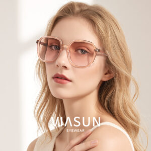 薇尚透明大框太阳镜8030