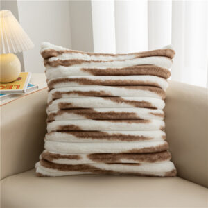 Chenille Loop Yarn Pine Forest-Patterned Cushion Cover